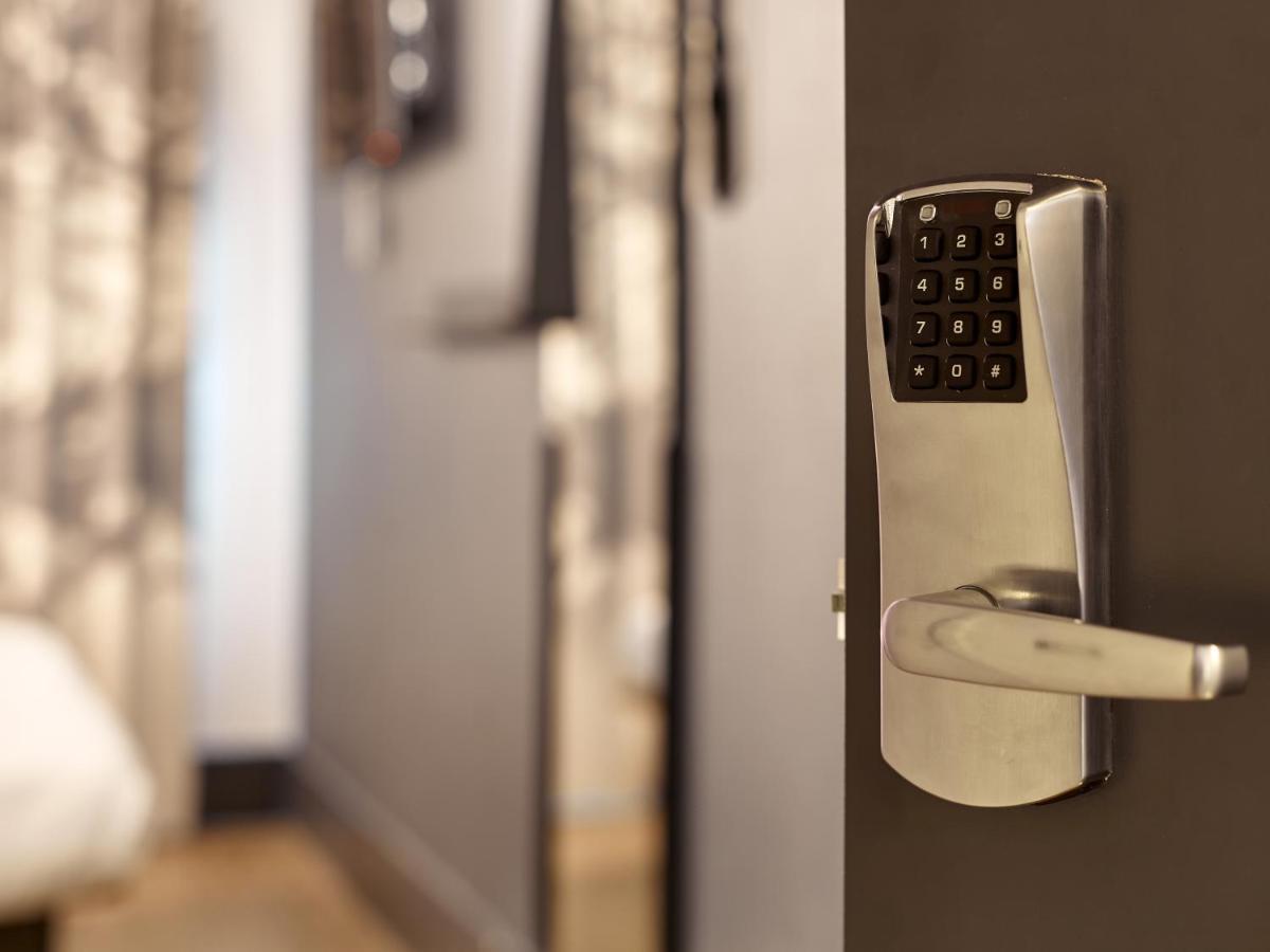B&B Hotel Cluses Sud Экстерьер фото
