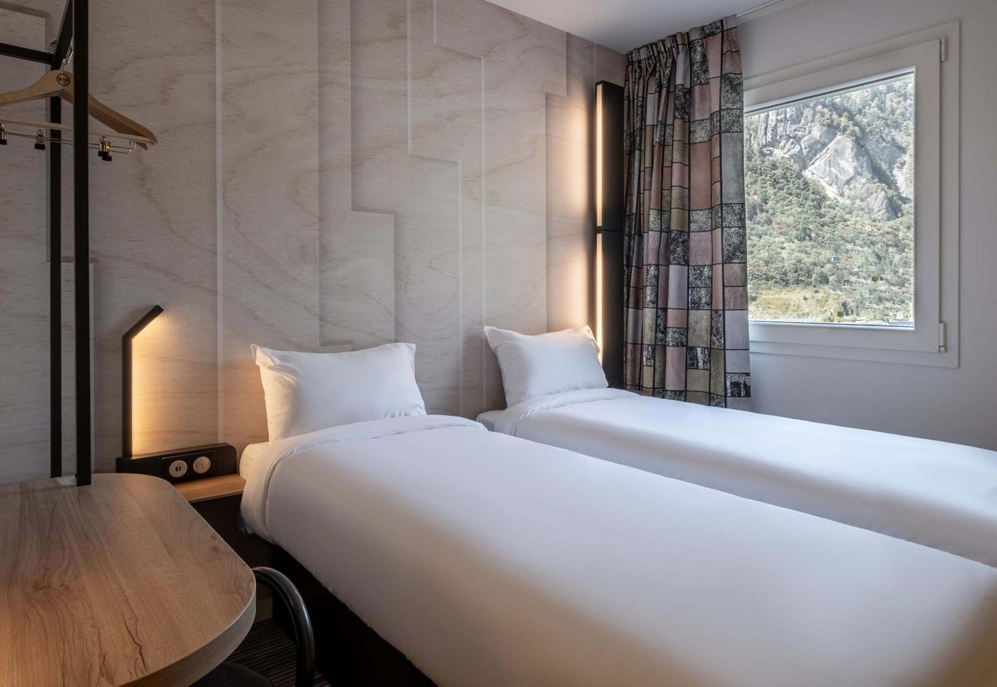 B&B Hotel Cluses Sud Экстерьер фото